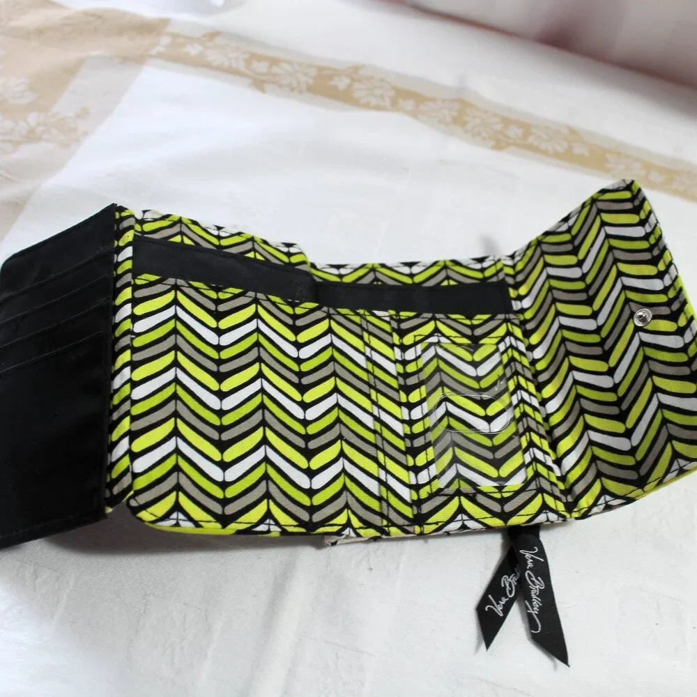 Vera Bradley Small Citron Wallet, Like New